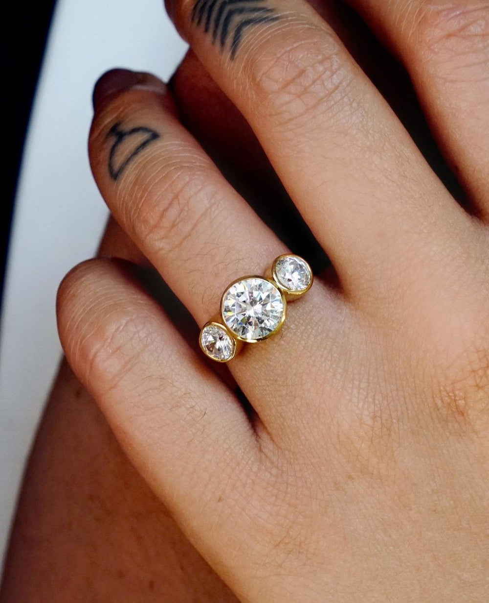 Bezel Set Round Brilliant Cut Labgrown Engagement Ring