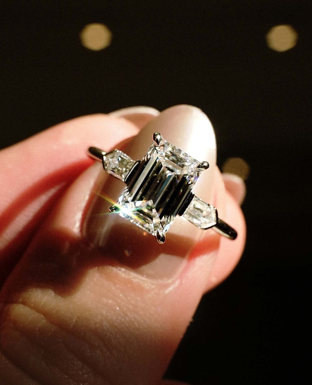 Emerald Cut Labgrown Engagement Ring