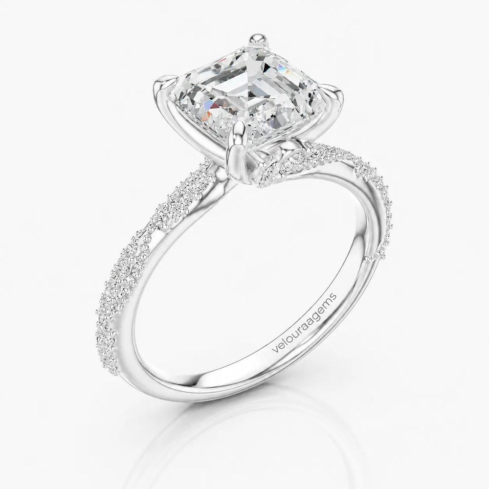 Classic Engagement Ring with Modern Luxury and Refined Beauty