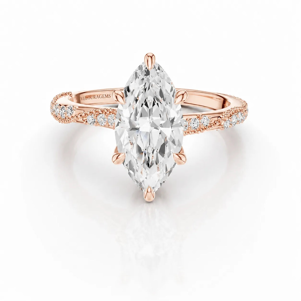 Classic Engagement Ring with Modern Luxury and Refined Beauty