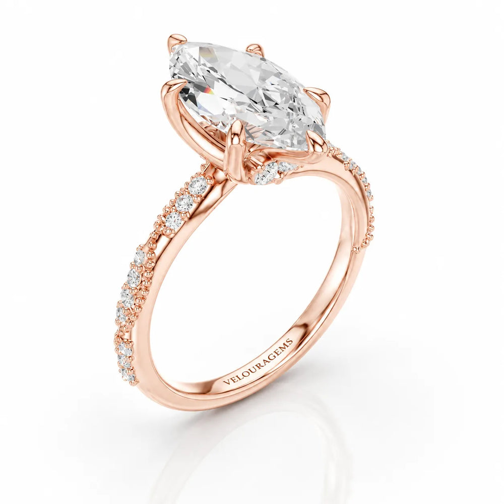 Classic Engagement Ring with Modern Luxury and Refined Beauty