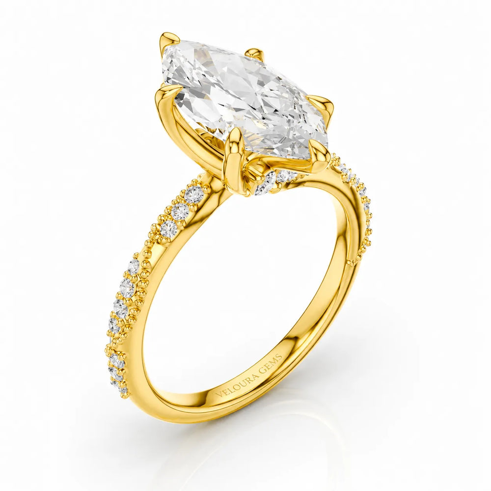 Classic Engagement Ring with Modern Luxury and Refined Beauty