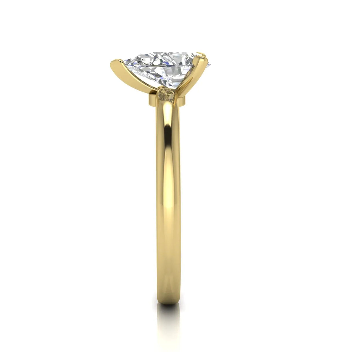 Classic Solitaire Ring with Timeless Elegance