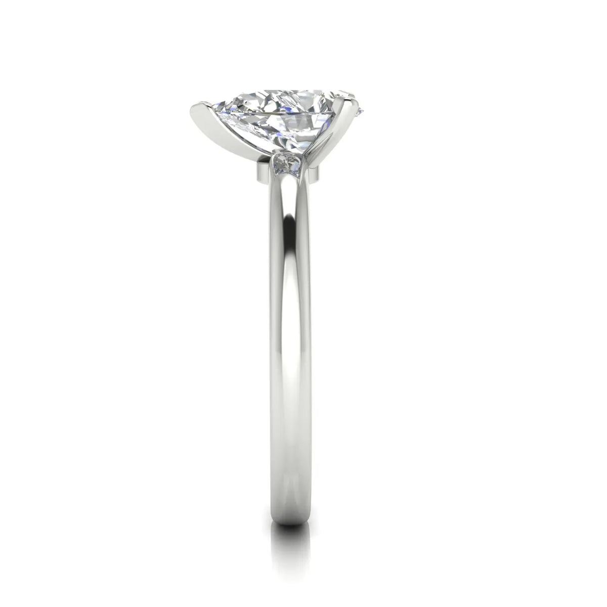 Classic Solitaire Ring with Timeless Elegance