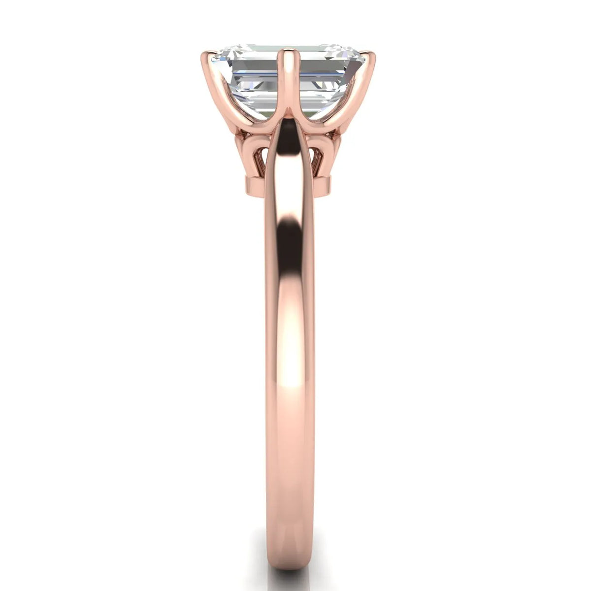 Romantic Solitaire Ring with Timeless Design