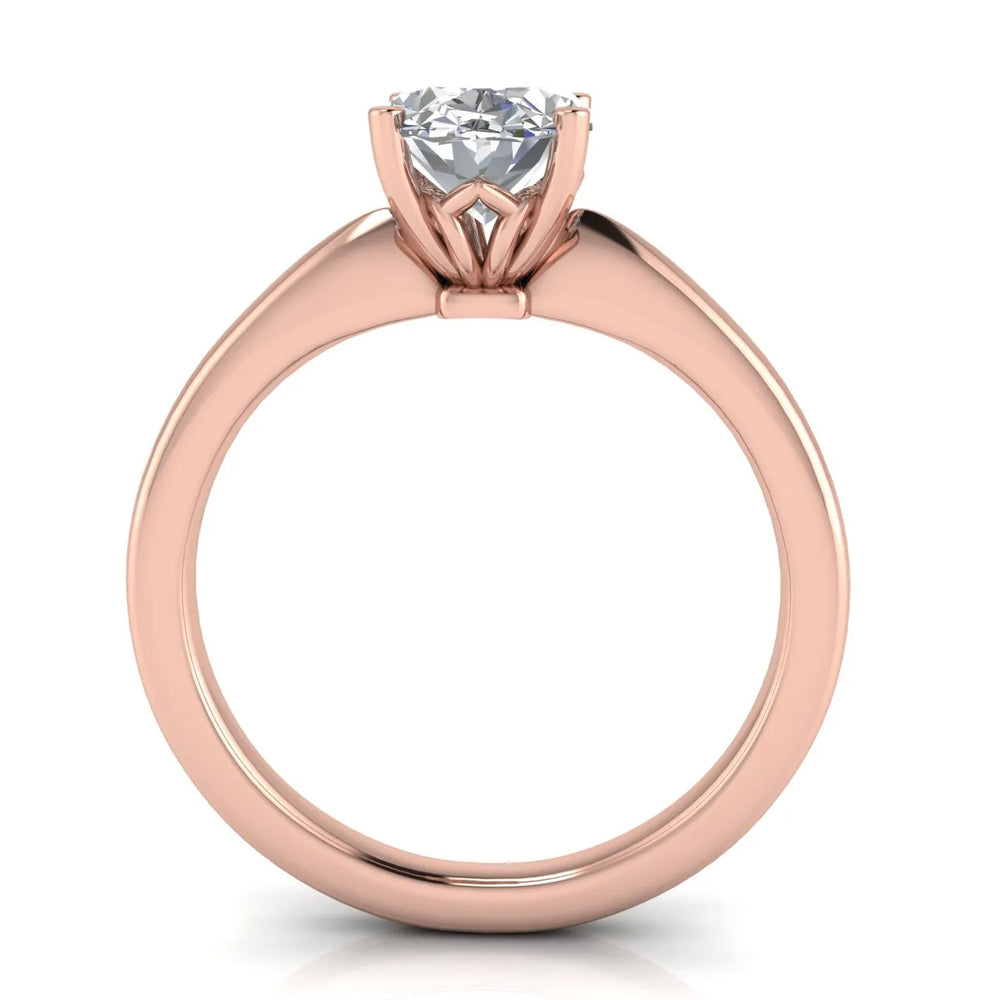 Elegant Solitaire Ring with Timeless Appeal