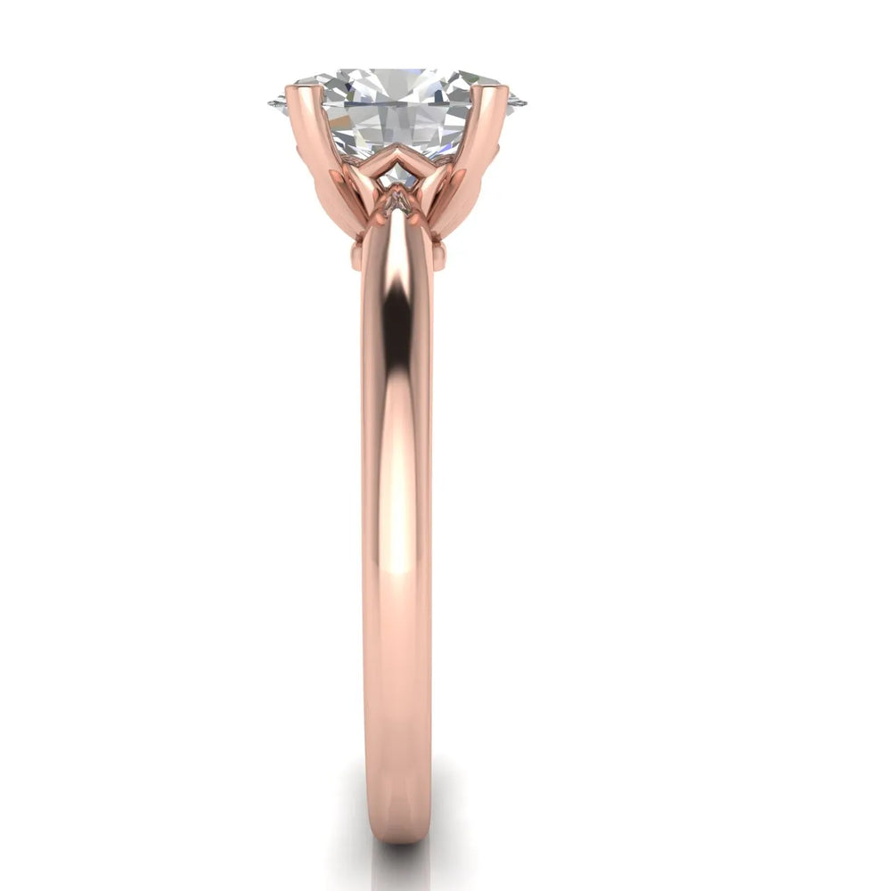 Elegant Solitaire Ring with Timeless Appeal