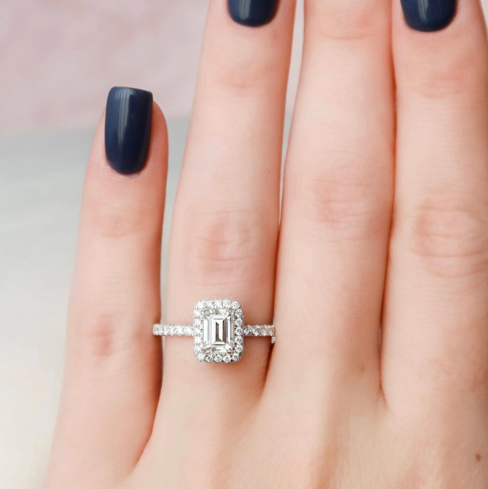 Emerald Cut Labgrown Engagement Ring