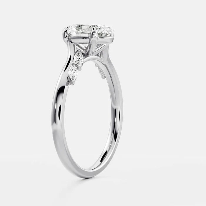 Oval Cut Labgrown Engagement Ring