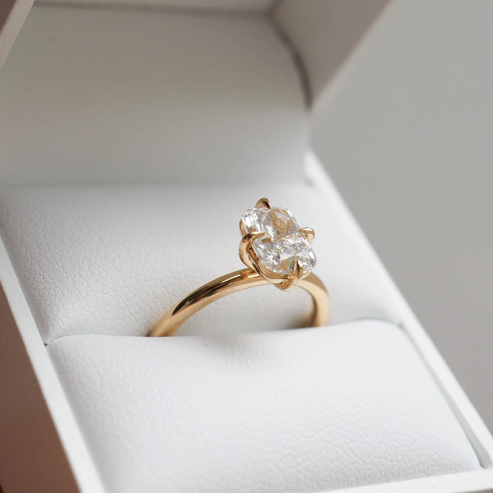 Cushion Cut Labgrown Engagement Ring