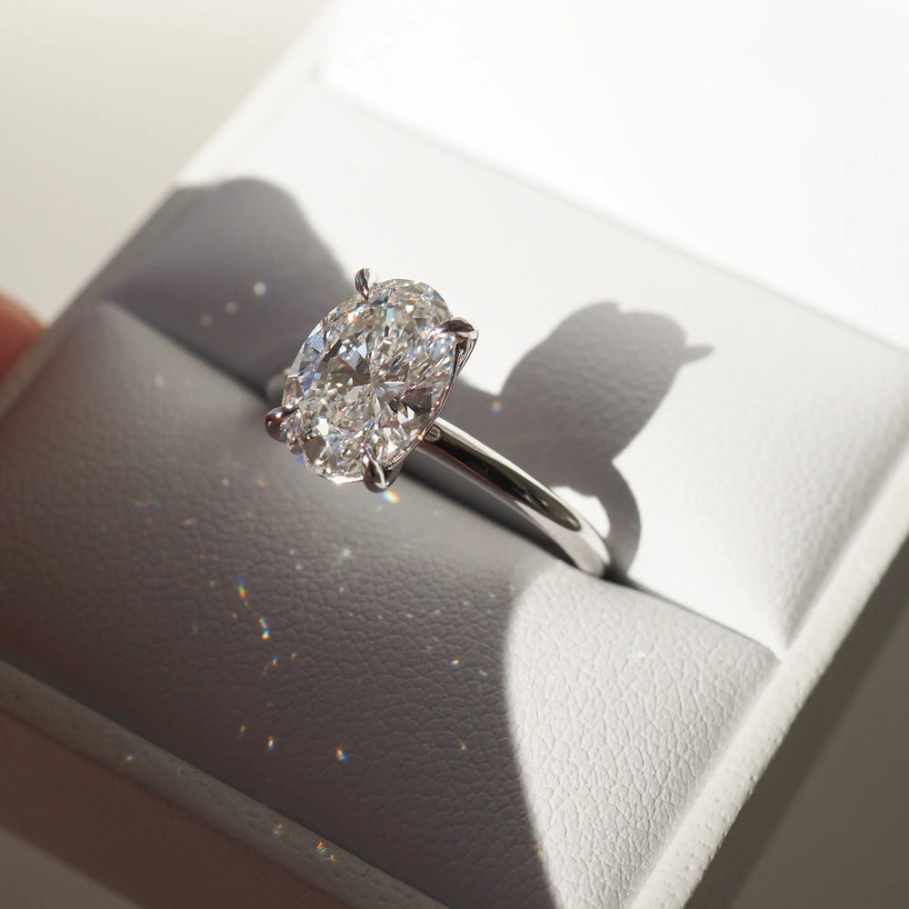 Oval Cut Labgrown Engagement Ring