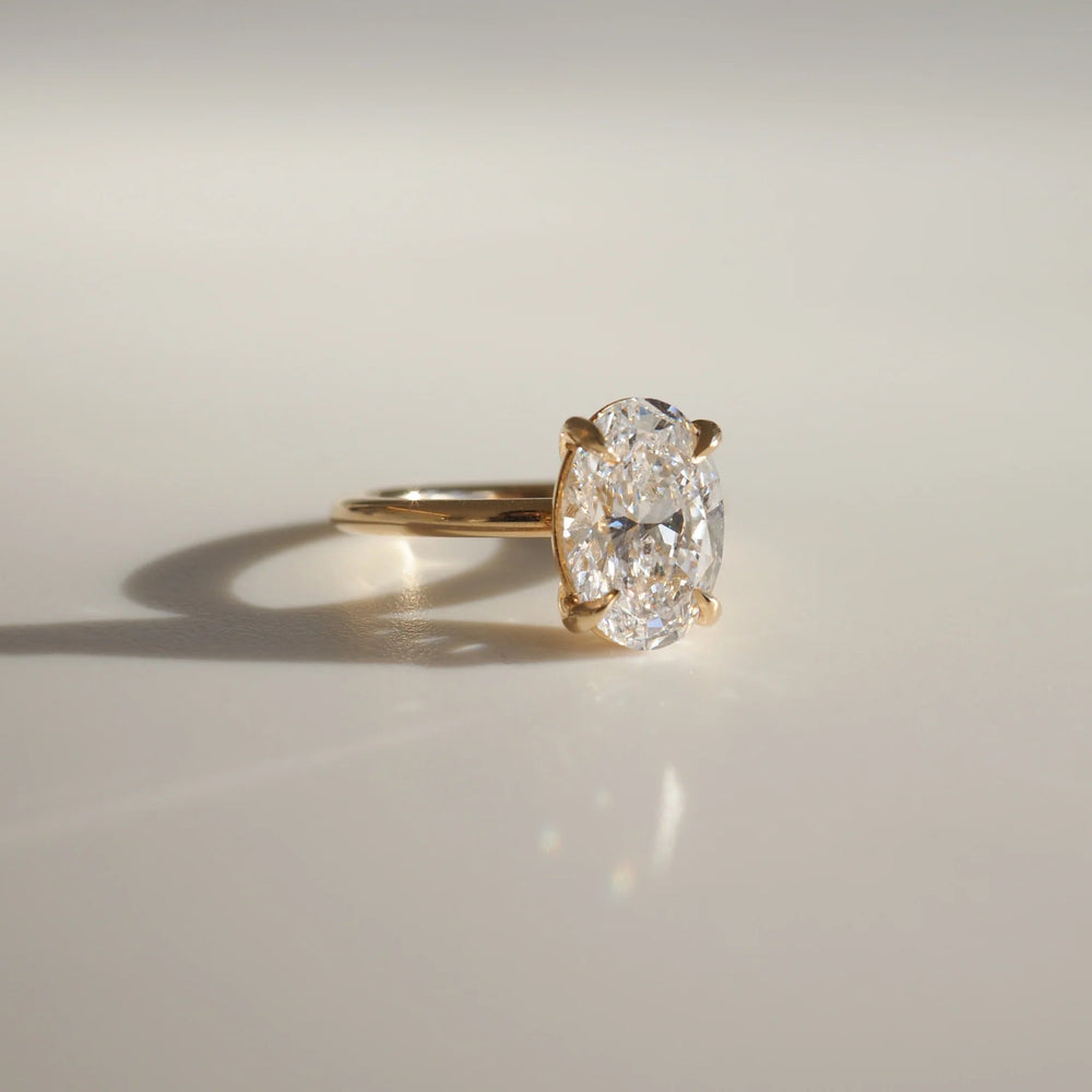 Oval Cut Labgrown Engagement Ring