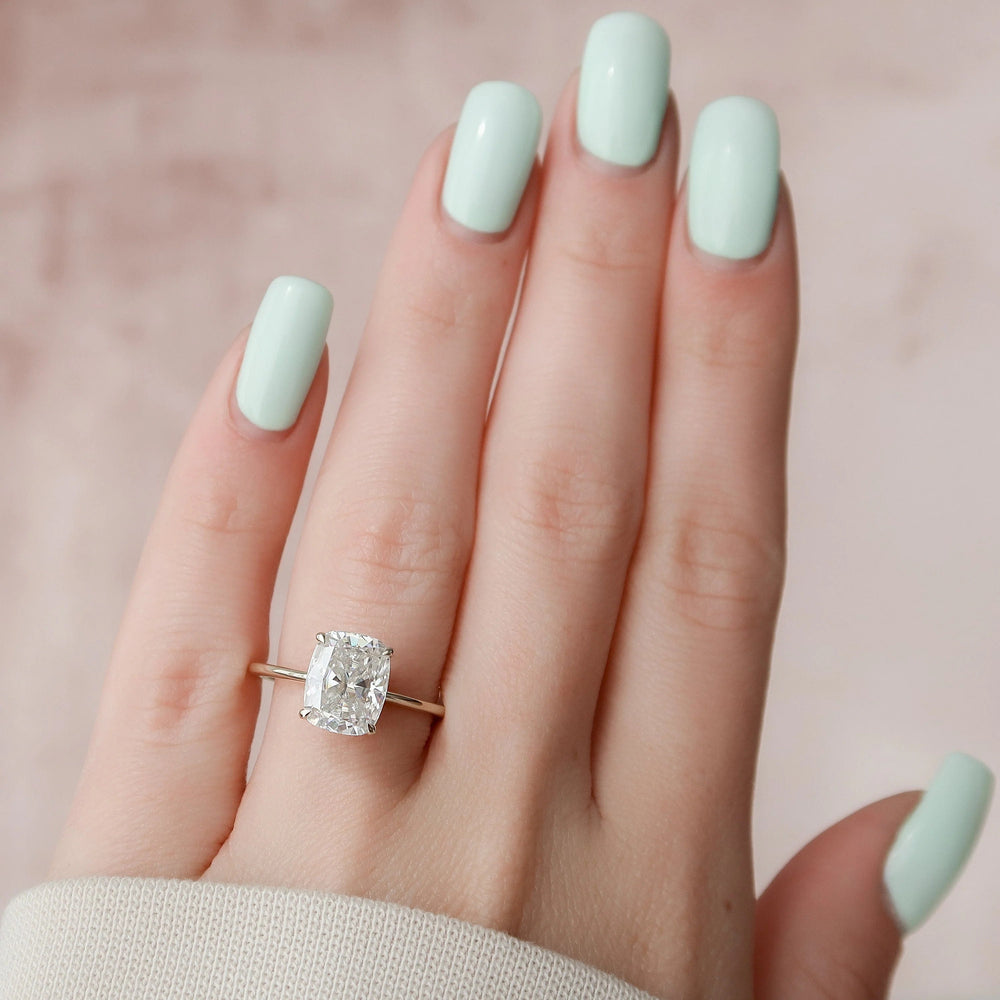 Cushion Cut Labgrown Engagement Ring