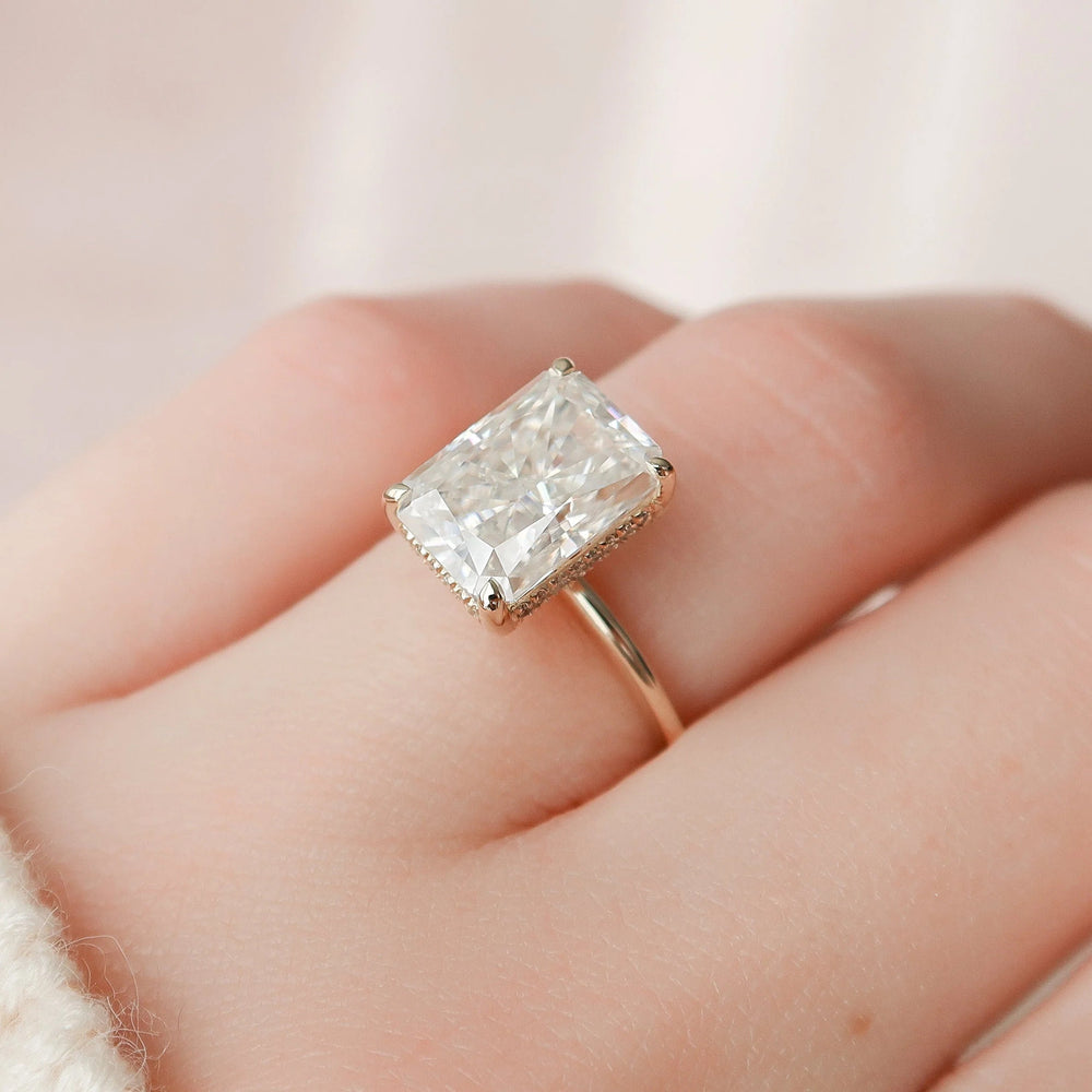 Radiant Cut Labgrown Engagement Ring