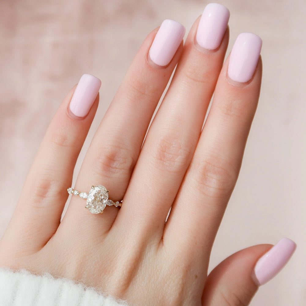 Oval Cut Labgrown Engagement Ring