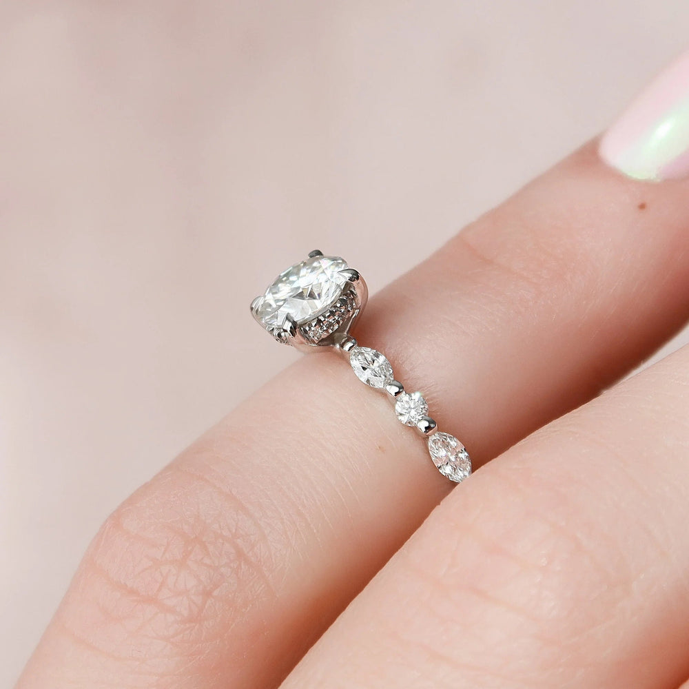 Round Brilliant Cut Labgrown Engagement Ring