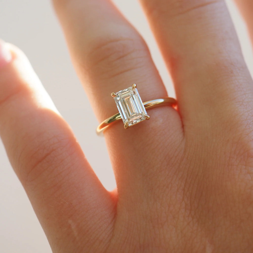 Emerald Cut Labgrown Engagement Ring