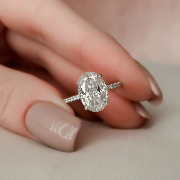 Oval Cut Labgrown Engagement Ring