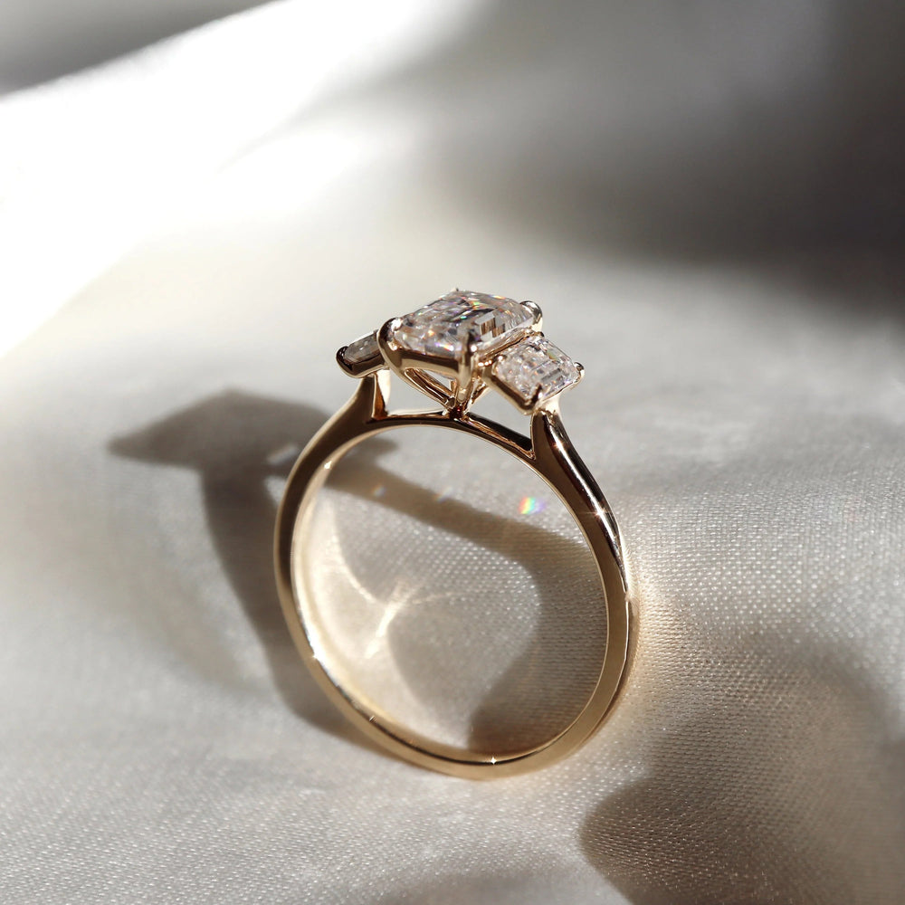 Emerald Cut Labgrown Engagement Ring