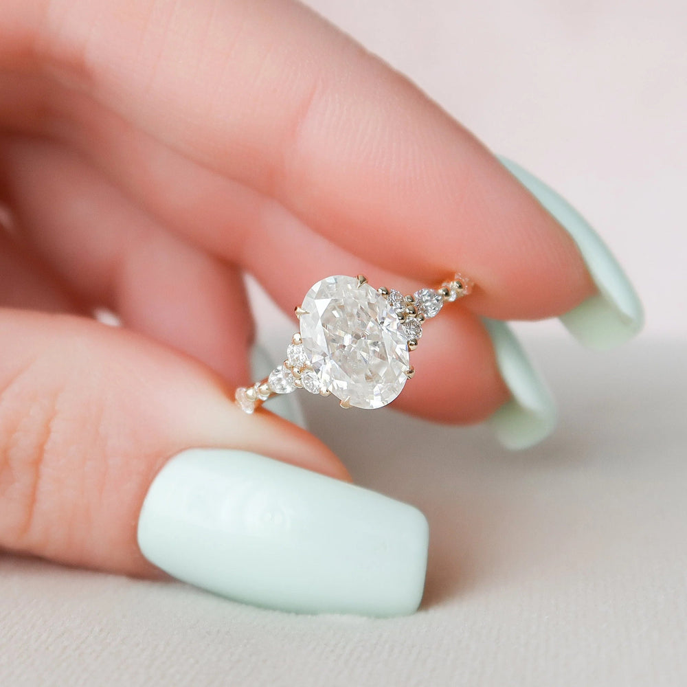 Oval Cut Labgrown Engagement Ring