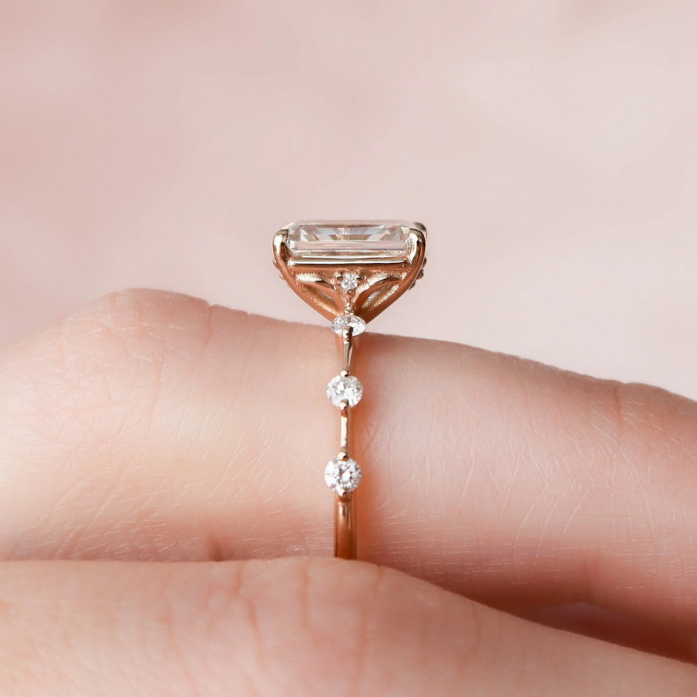 Emerald Cut Labgrown Engagement Ring
