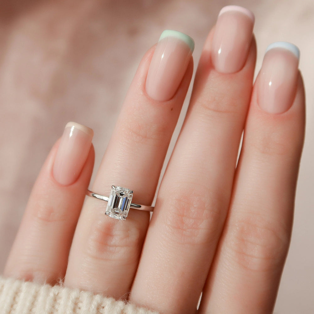 Emerald Cut Labgrown Engagement Ring