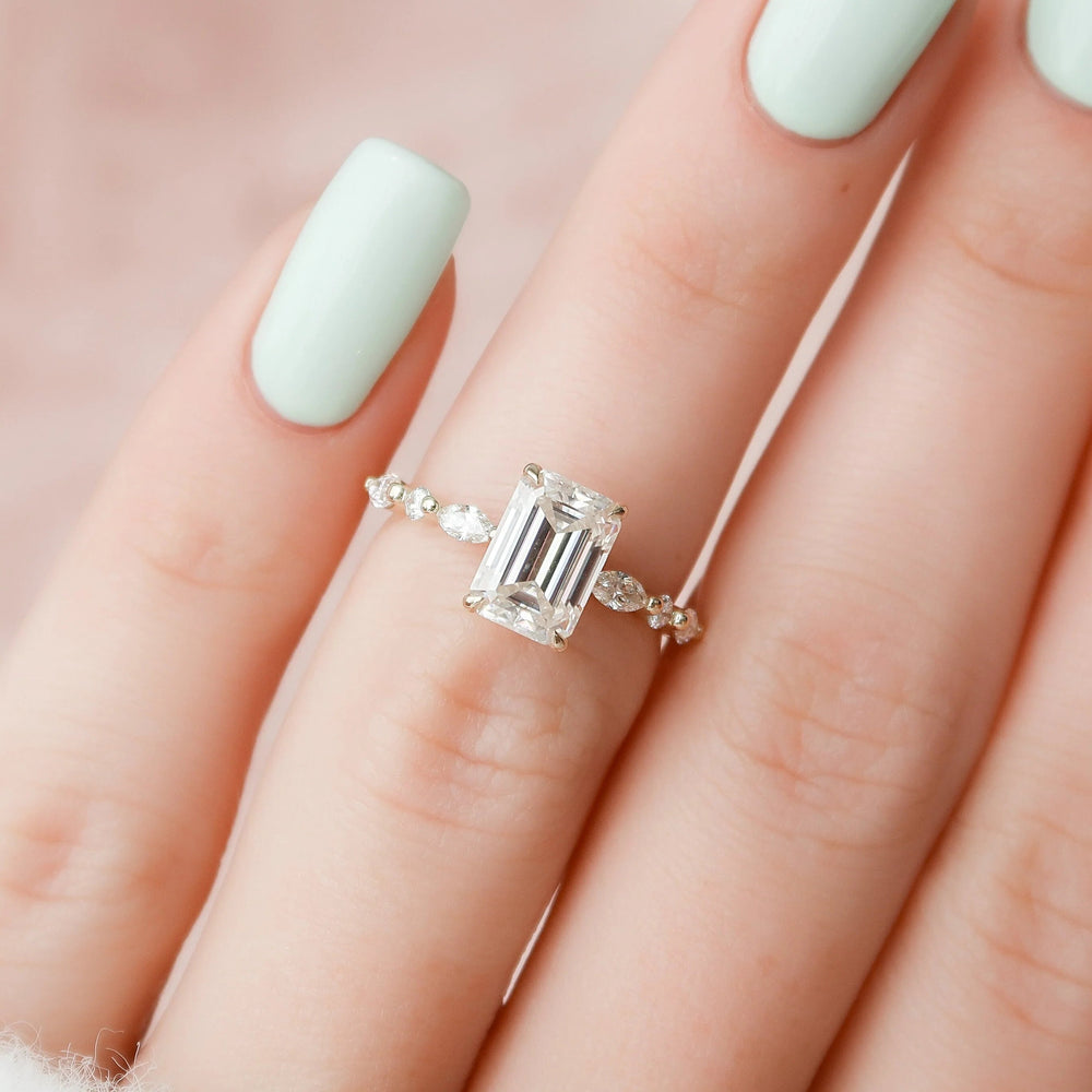 Emerald Cut Labgrown Engagement Ring