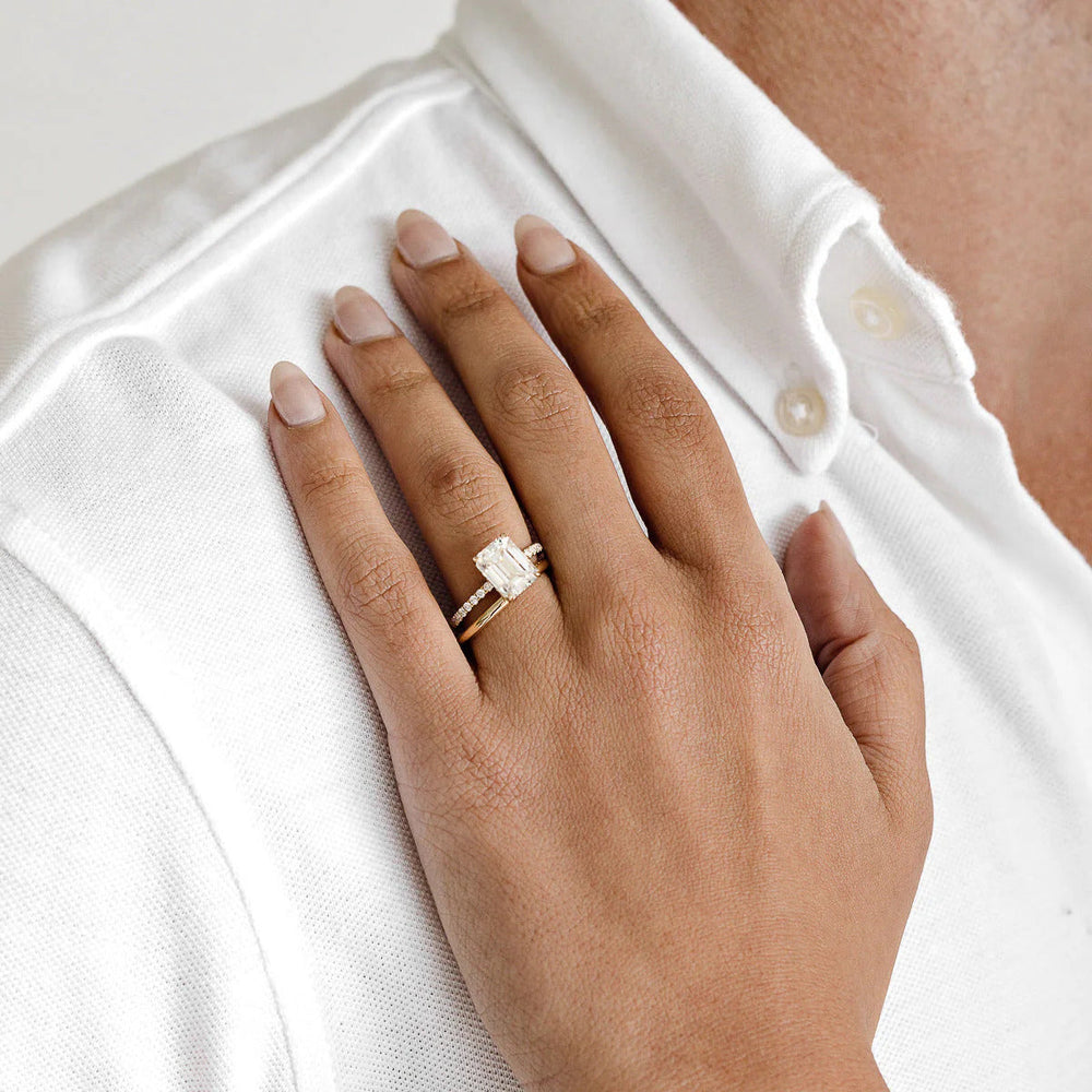 Emerald Cut Labgrown Engagement Ring