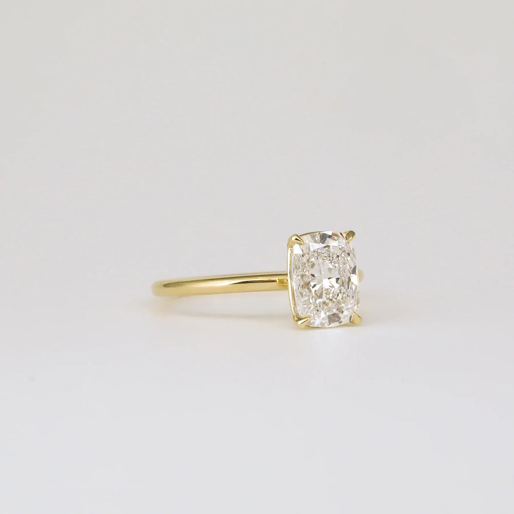 Cushion Cut Labgrown Engagement Ring