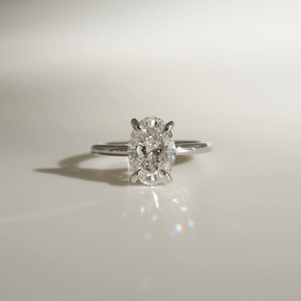 Oval Cut Labgrown Engagement Ring