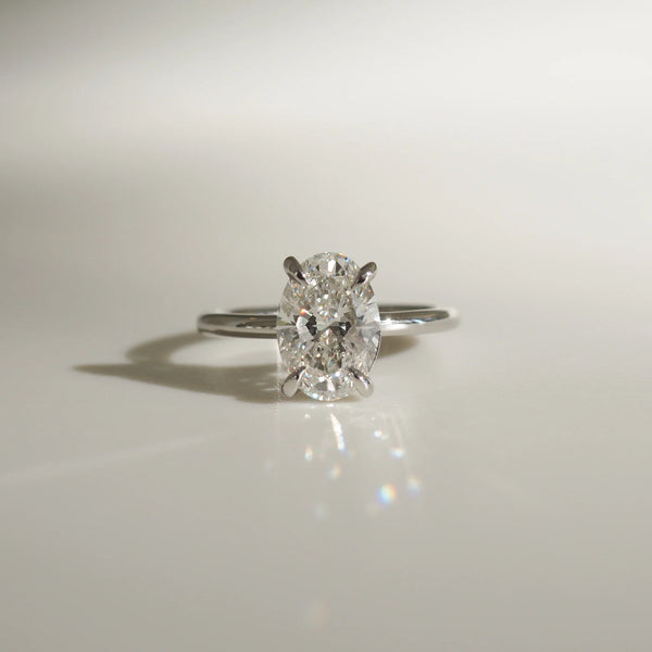 Oval Cut Labgrown Engagement Ring