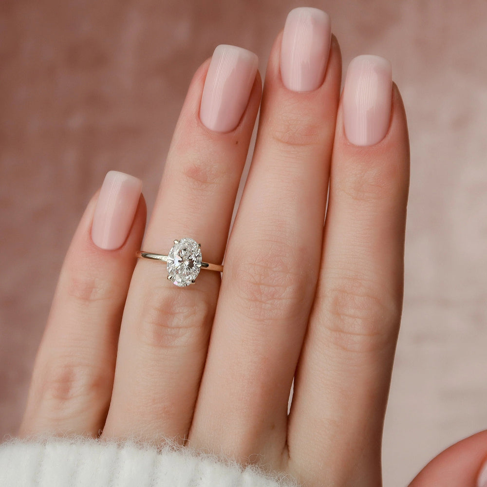 Oval Cut Labgrown Engagement Ring