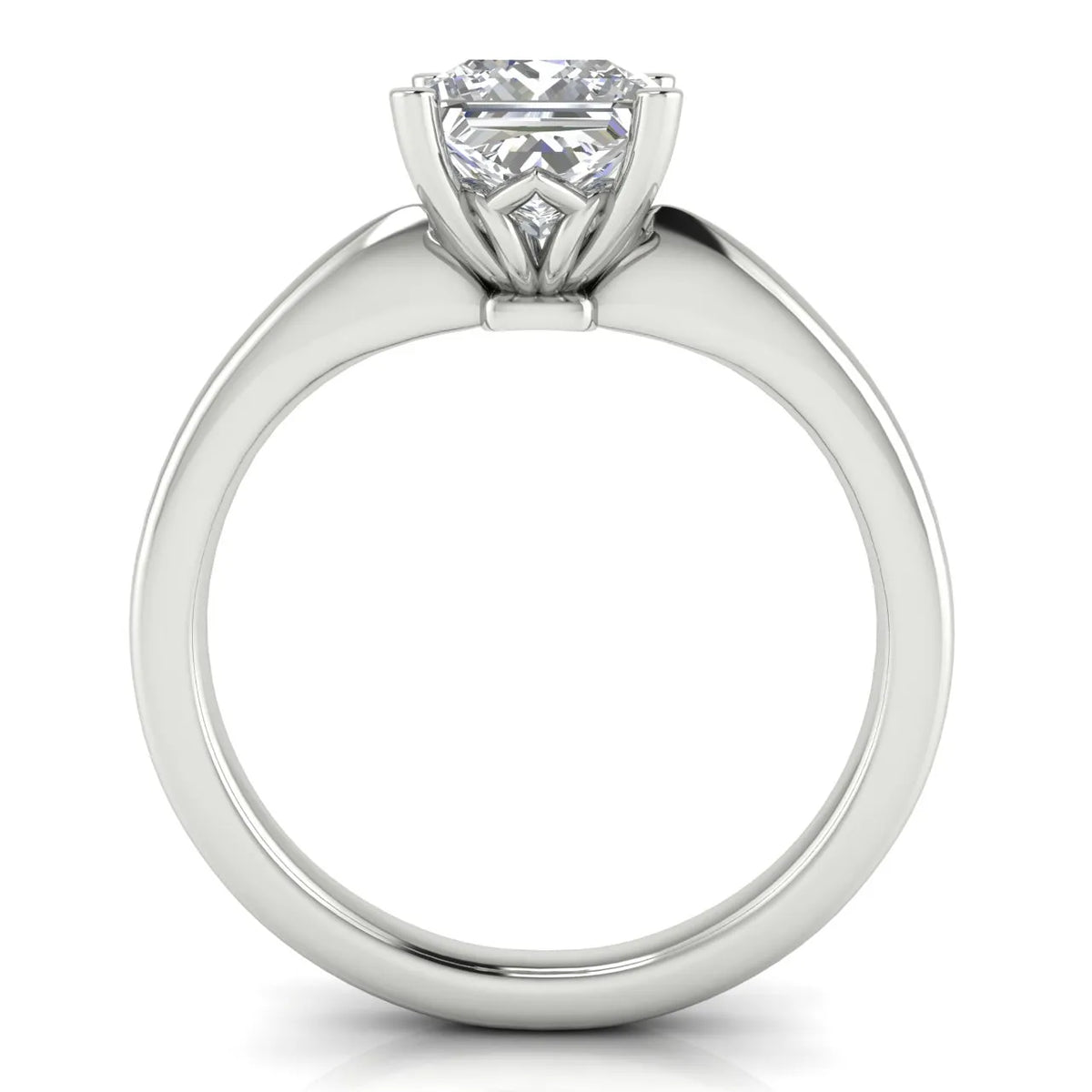 Elegant Solitaire Ring with Timeless Appeal