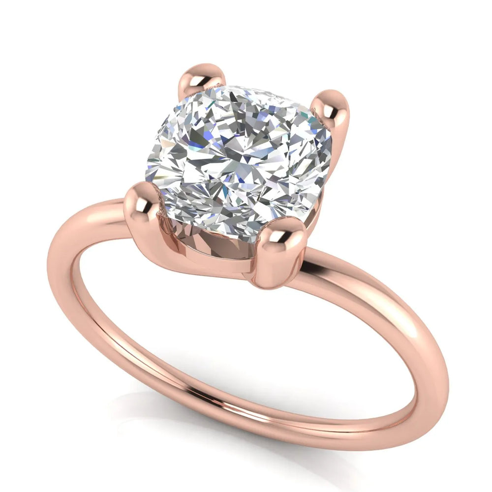 Romantic Solitaire Ring with Classic Setting
