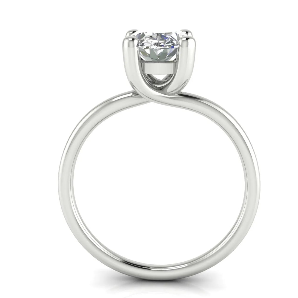 Romantic Solitaire Ring with Classic Setting