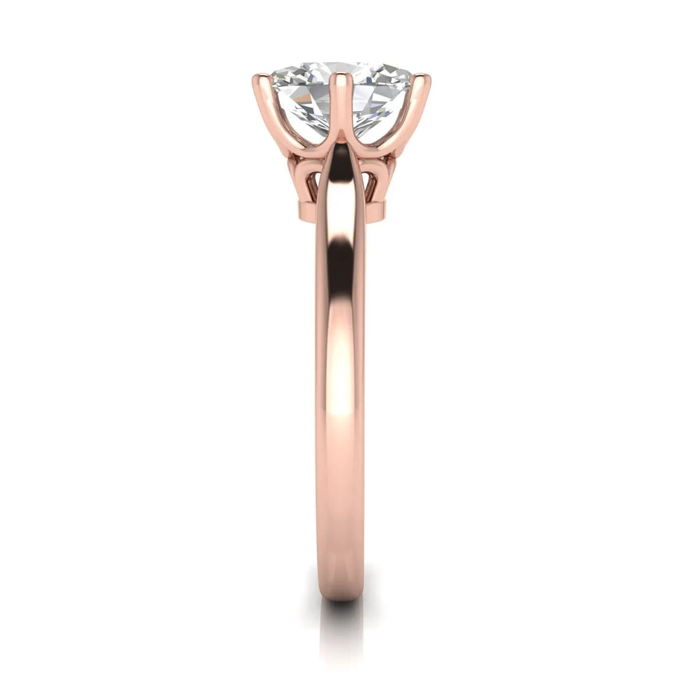 Romantic Solitaire Ring with Timeless Design