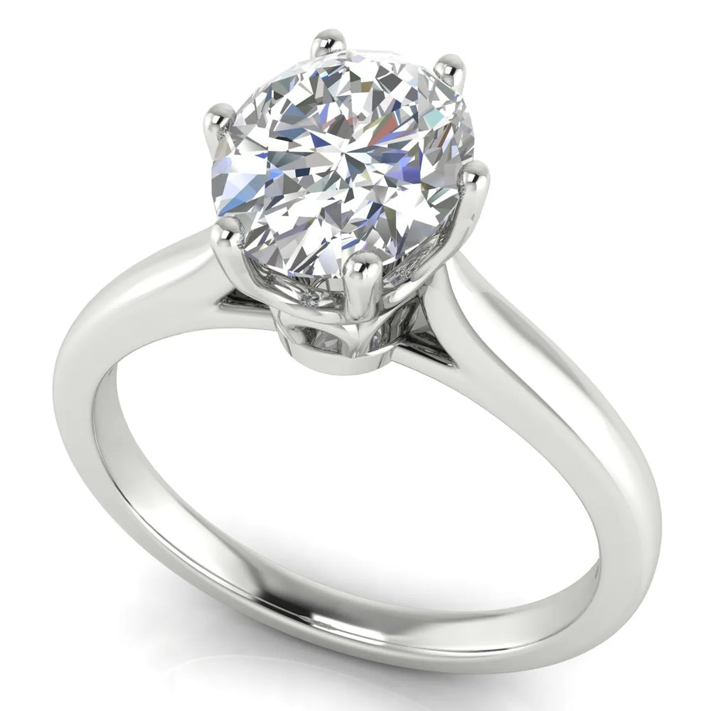 Romantic Solitaire Ring with Timeless Design