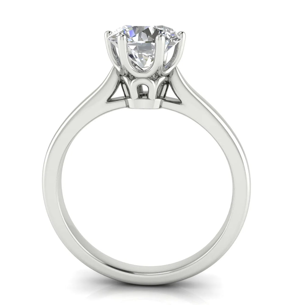 Romantic Solitaire Ring with Timeless Design